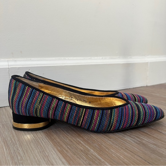 Vintage Timothy Hitsman Rainbow Stitch Square Toe Pumps 7.5N gold heel multi - Picture 3 of 9